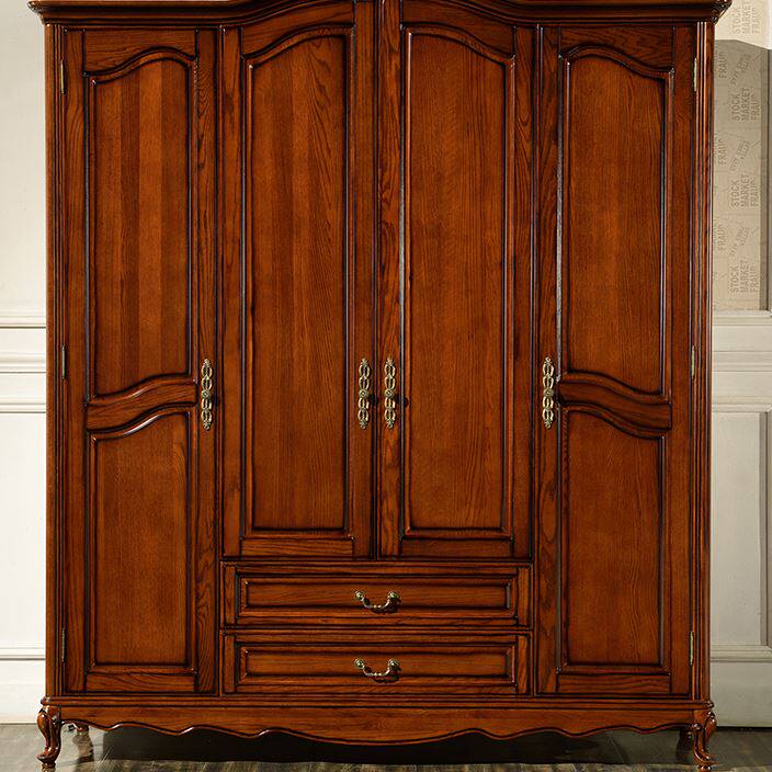 红橡木衣柜