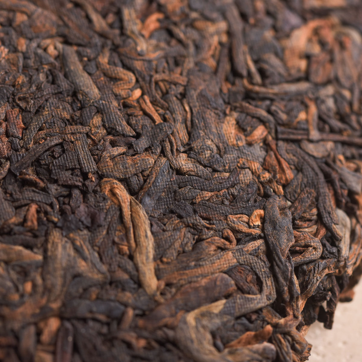 14片 09年孔明茶饼357g熟茶