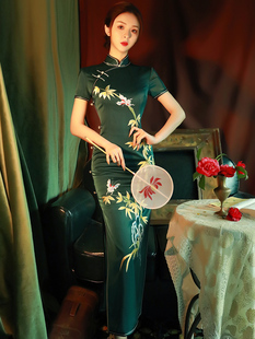 绿色旗袍2021年新款少女改良气质高端复古民国风老上海夏季长款女