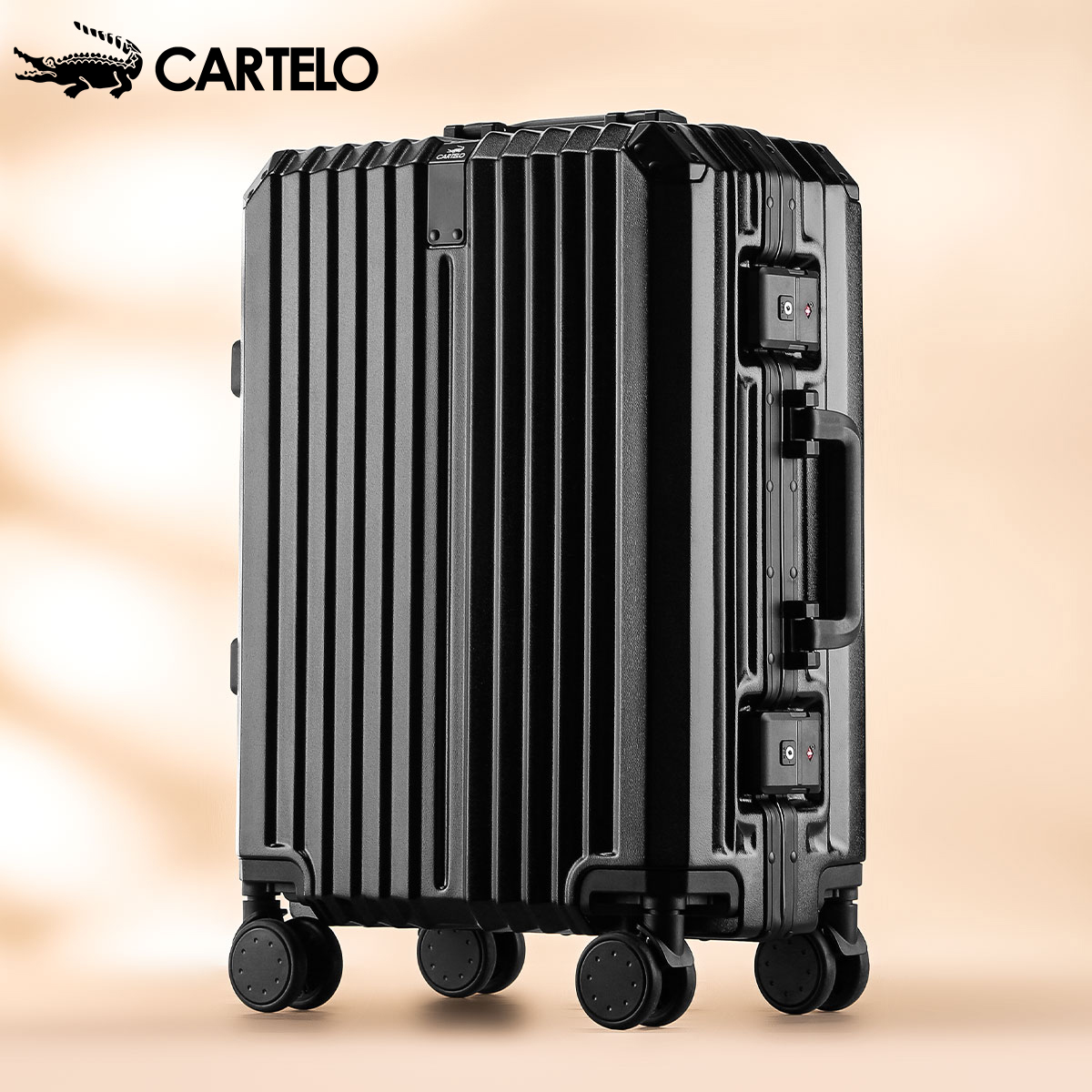 卡帝乐鳄鱼行李箱铝框行李万向轮旅行24寸行李箱大容量拉杆箱26寸