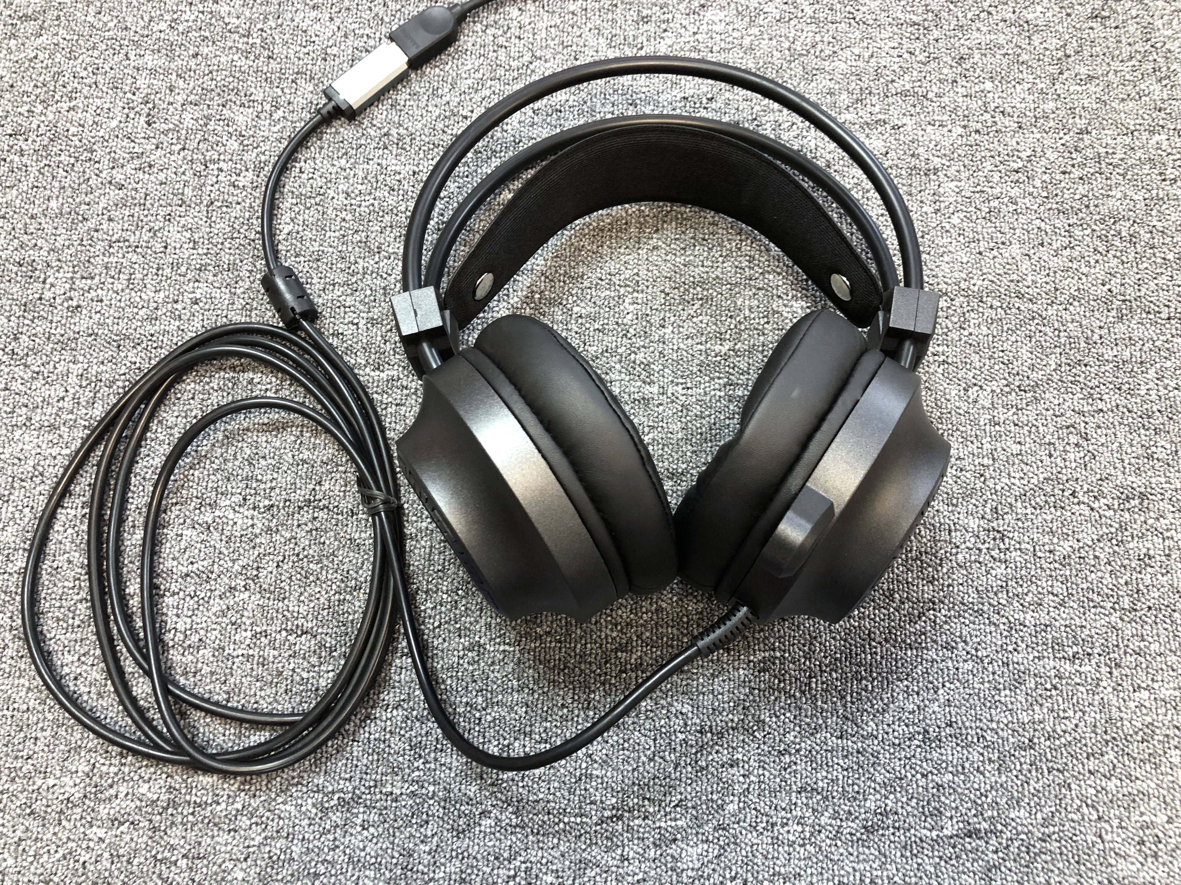 1发光耳机usb独立声卡听声辨位头戴式游戏7.1虚拟声道电竞吃鸡