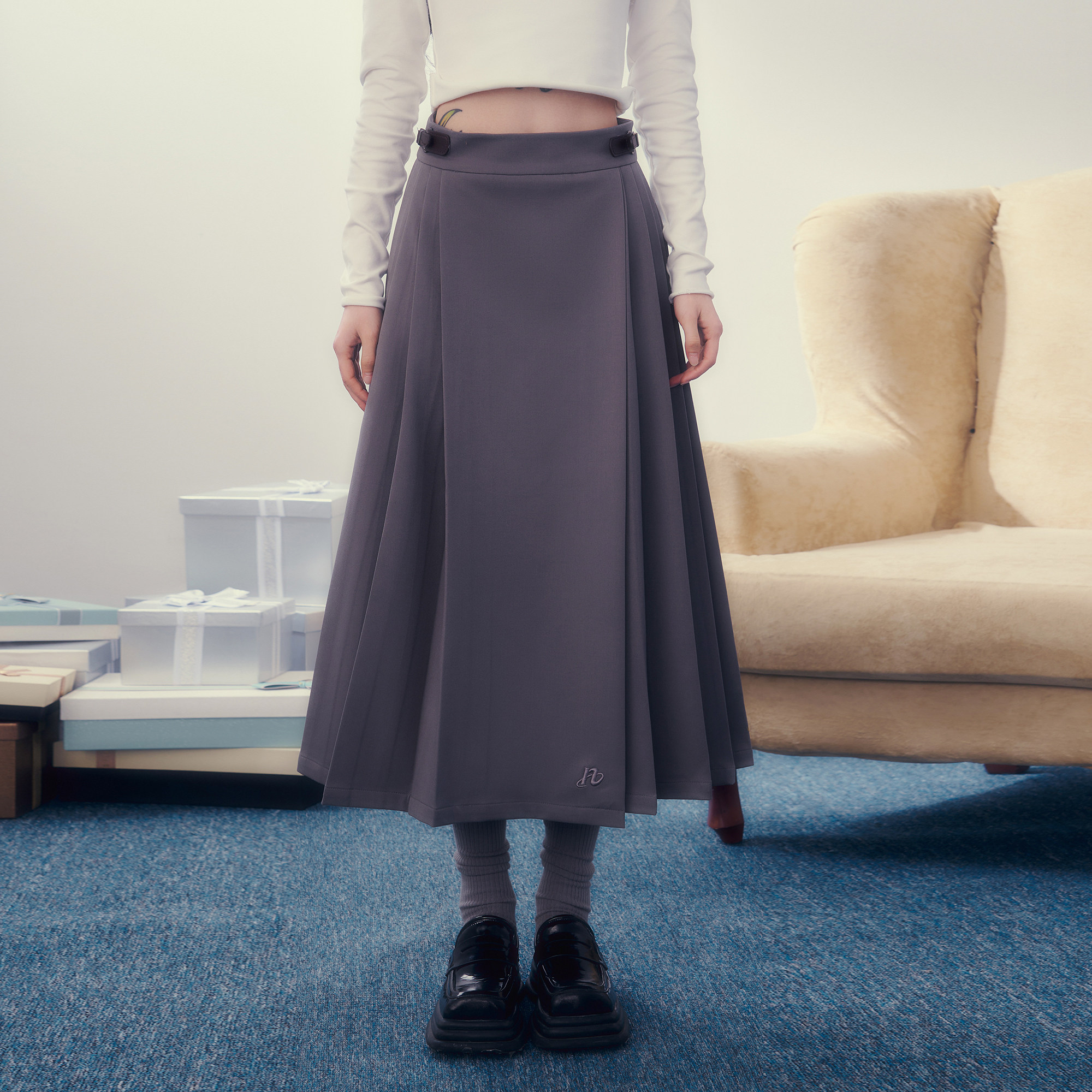 necy 22aw 马面西装裙秋冬灰色百褶长裙复古百搭高腰直筒半身裙女