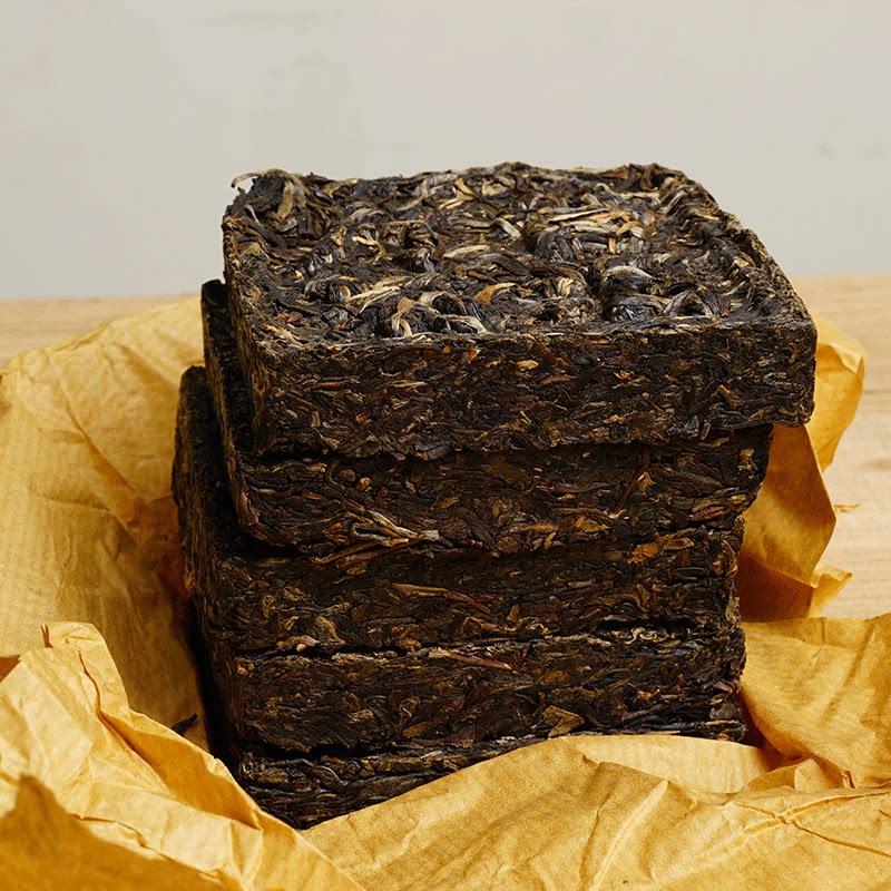 【20包 20斤 】 2012年布朗山普洱方茶生茶 500克/包