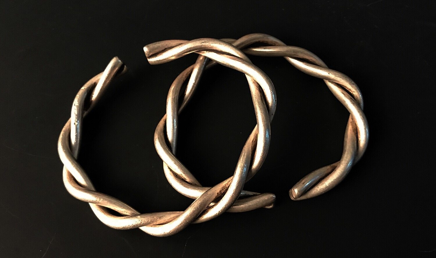 22号 清绞丝银手镯1对