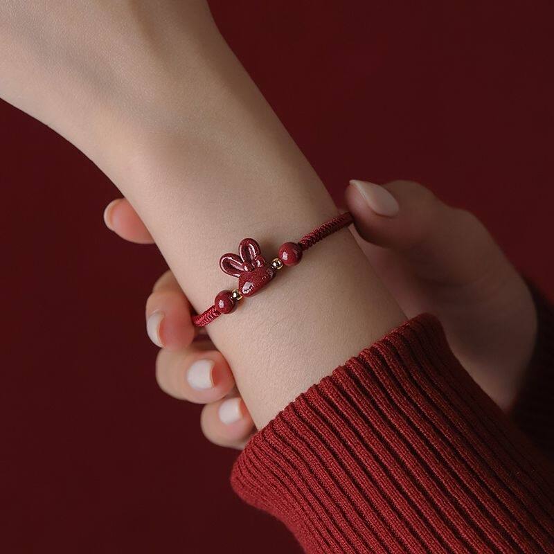 幸运兔原矿朱砂手链手工红绳编织兔子本命年手绳男女情侣闺蜜学生