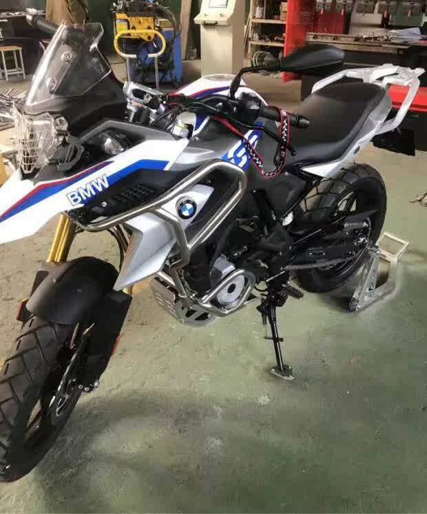 宝马g310gs摩托车护杠保险杠包围改装不锈钢上下版前摩托车保险杠