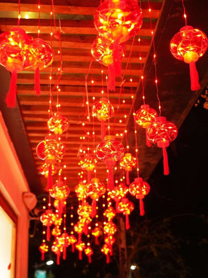 节日彩灯室内气氛装饰灯小彩灯串灯电池款房间插电过春节场景布置