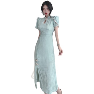 Live shooting! New fashion elegant milk green improved cheongsam small sexy long split dress