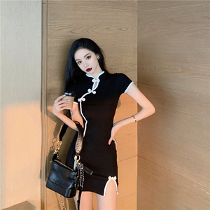 Live shooting! New net red retro improved cheongsam black and white contrast slim dress