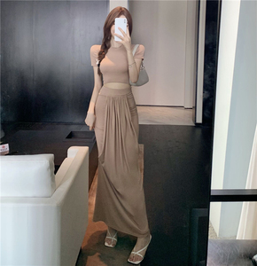 Real shooting elegant goddess temperament fashionable sexy front convex back warped irregular long skirt two-piece summe