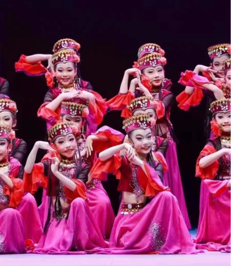 新款儿童维吾尔族克孜力古丽花儿为什么这样红鲜花绽放舞蹈演出服