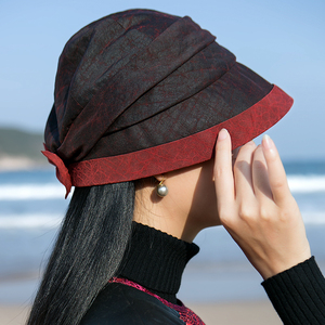 宽蝴蝶结帽图片