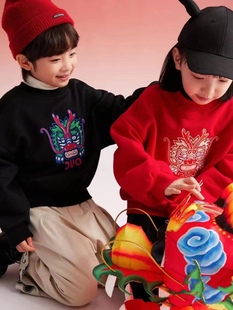 波拉韩国童装男童女童中大童冬装亲子过年龙年本命年红色加绒卫衣