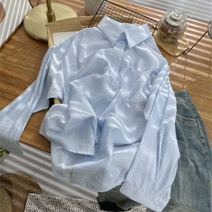 奶蓝色纯棉肌理感防晒衬衫女夏季设计感褶皱宽松薄款长袖衬衣上衣