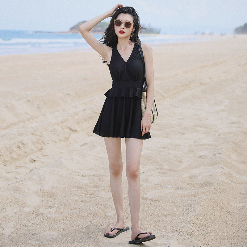 泳衣女夏长款连体裙式2021年新款爆款显瘦遮肚保守大码温泉游泳衣