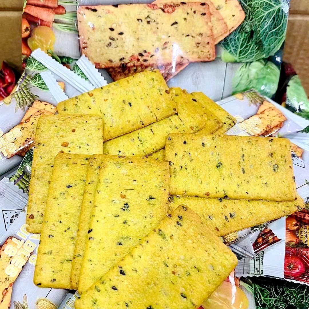 英国维特蔬菜饼干咸味脆片全麦椒盐儿童小零食早餐食品代餐210g