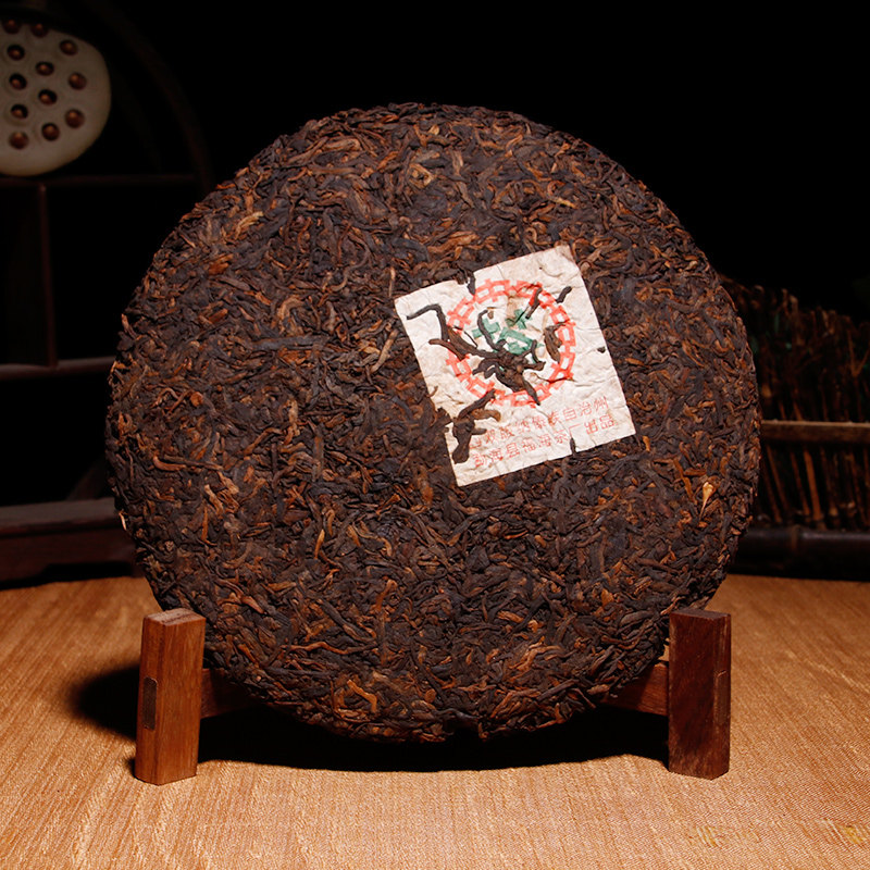 8.(7片)2001年中茶绿印 普洱 熟茶 云南干仓老茶 七子饼 2499克