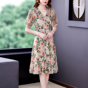 Bubble sleeve waist closing thin feminine silk fishtail dress