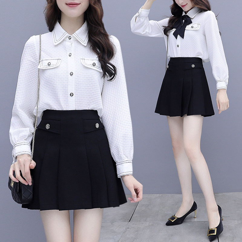 气质女神穿搭早秋女装新款短裙套装连衣裙小个子时尚减龄洋气