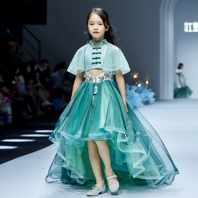 红鼓小爱女童国风元素高级走秀晚礼服儿童青纱拖尾公主裙演出服春