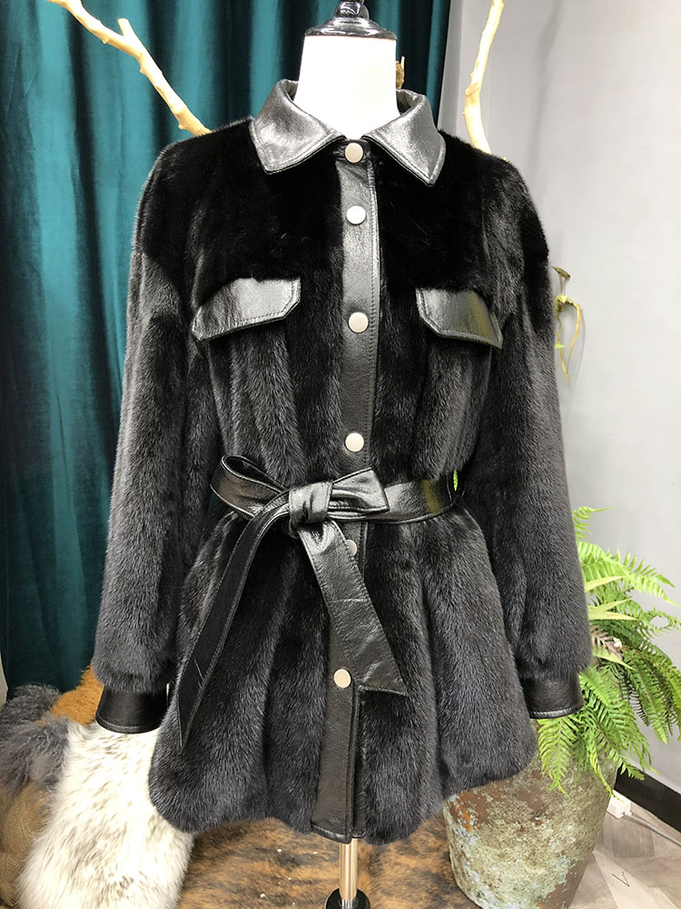 华伦贝尔2021年冬新款进口水貂中长款连帽皮草大衣女年轻外套已售0