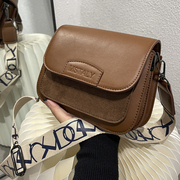 Autumn and winter texture small bag women's bag 2021 new trendy niche retro messenger bag popular all-match one-shoulder small square bag