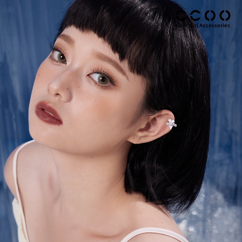 CCOO原创设计白色彩釉花瓣流苏耳夹女无耳洞耳骨夹高级感耳饰耳挂
