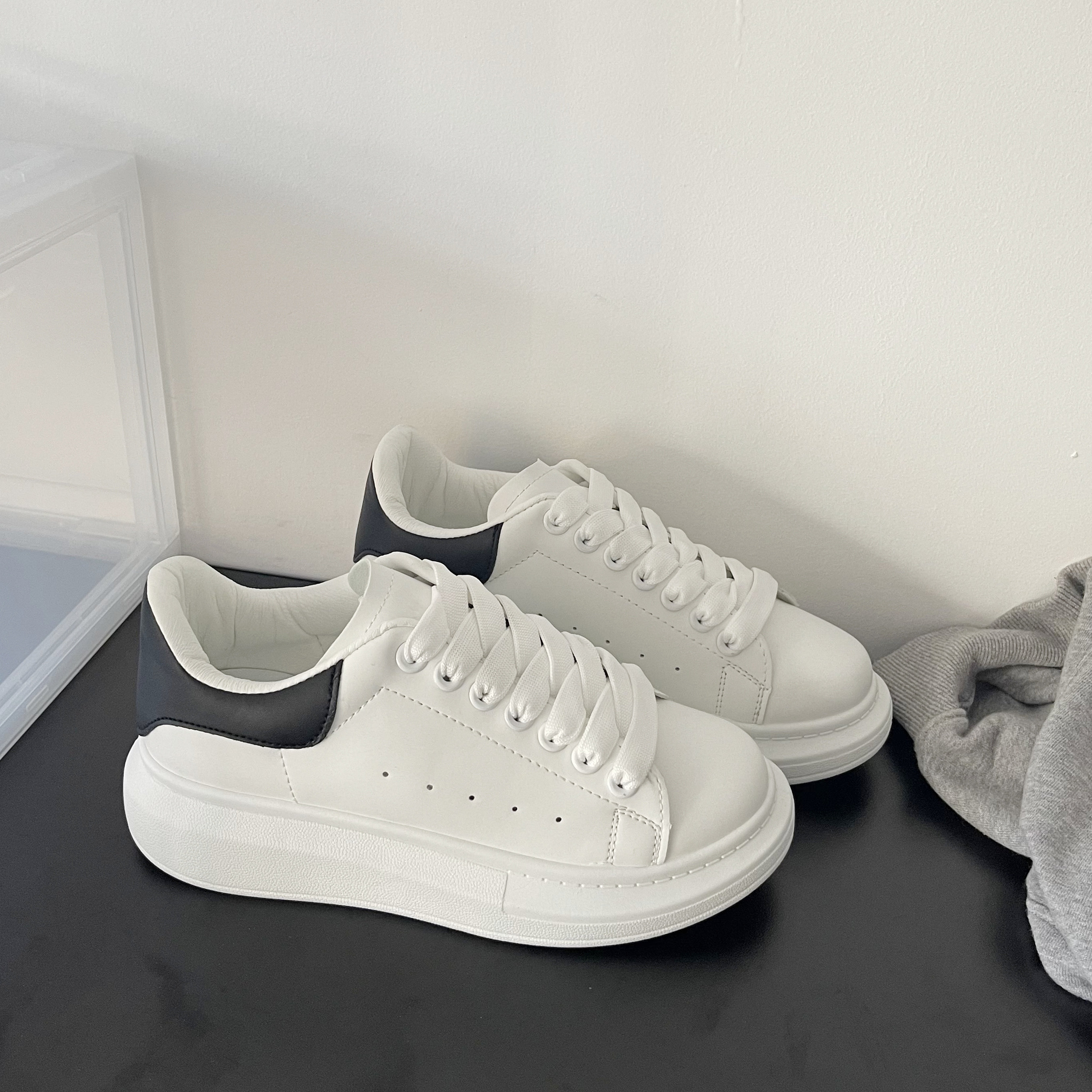 麦昆百搭小白鞋2021年秋女鞋内增高