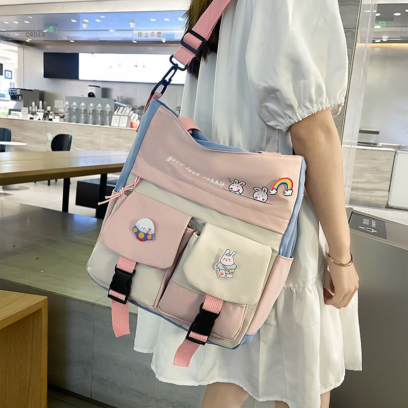 斜挎包女ins超火高颜值可爱学生上课包补习手提托特包休闲单肩包