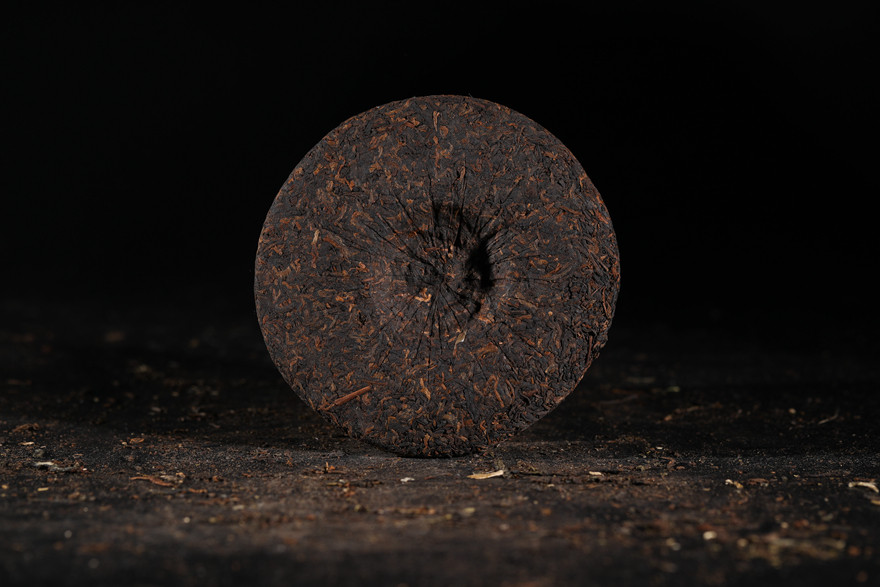 2006年云南普洱版纳春宫廷七子饼熟茶(200g*5)