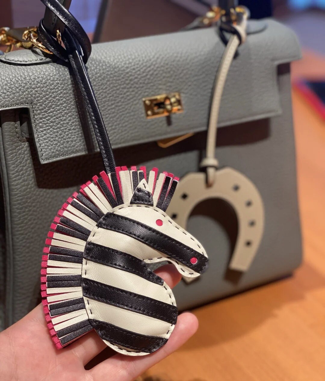 适用于爱马仕包包挂件斑马头geegee独角兽h家包挂车挂吊饰纯手工