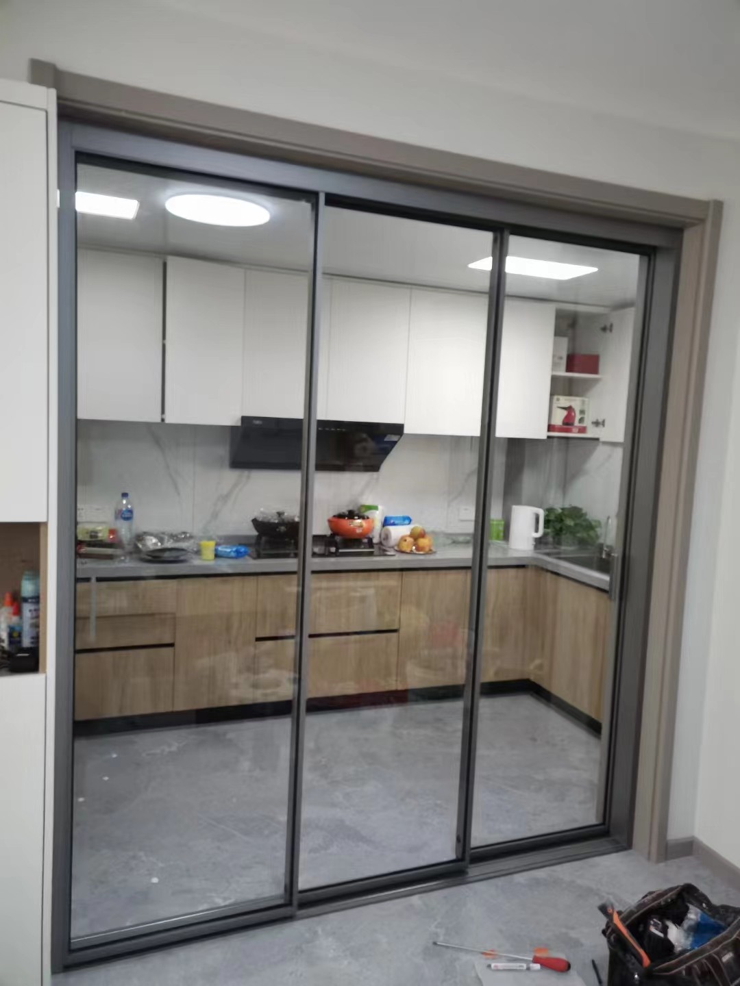 上海极窄三联动玻璃移门隔断定制厨房阳台推拉门地轨吊轨两移门