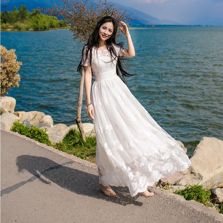 飘逸白色仙女巴厘岛超仙少女长裙女夏2021新款海边度假裙子沙滩裙