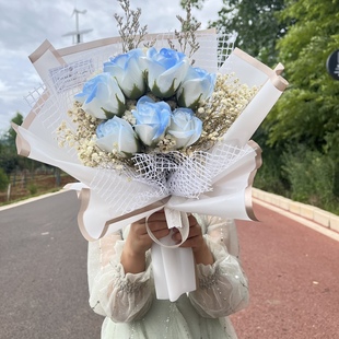 混搭多头玫瑰干花花束碎冰蓝香皂花仿真生日小清新ins情人节礼物