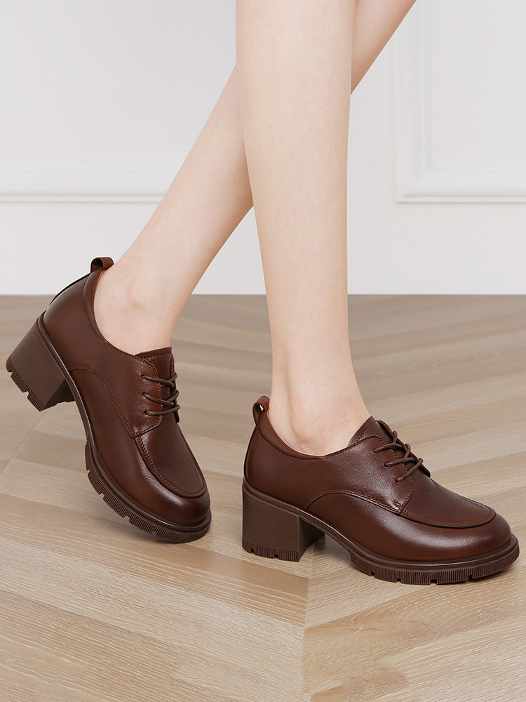 棕色小皮鞋女软皮宽头秋冬复古英伦春秋真皮中跟咖色深口粗跟单鞋
