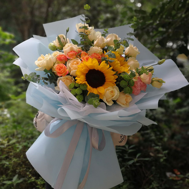 威海玫瑰混搭向日葵花束鲜花速递同城环翠文登荣成乳山生日送花店