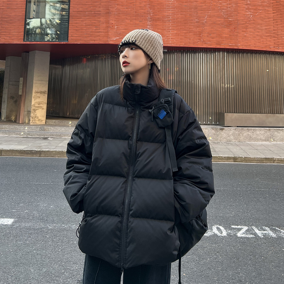 廓形羽绒服女短款