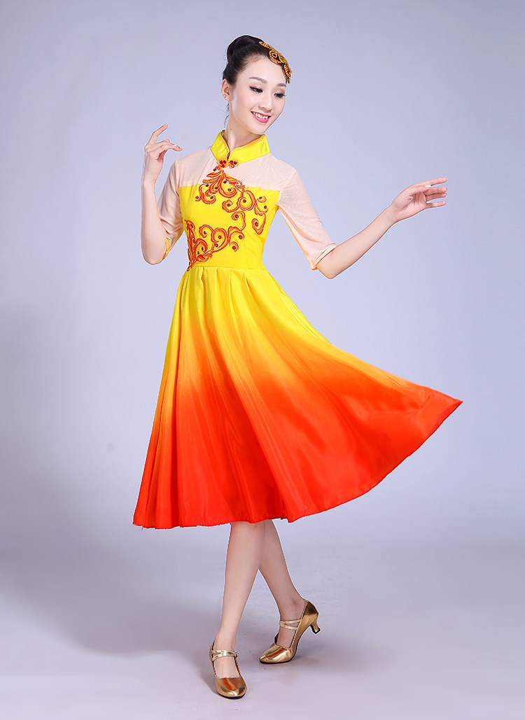 【广场舞大扇子成人图片】广场舞大扇子成人图片大全_好便宜网