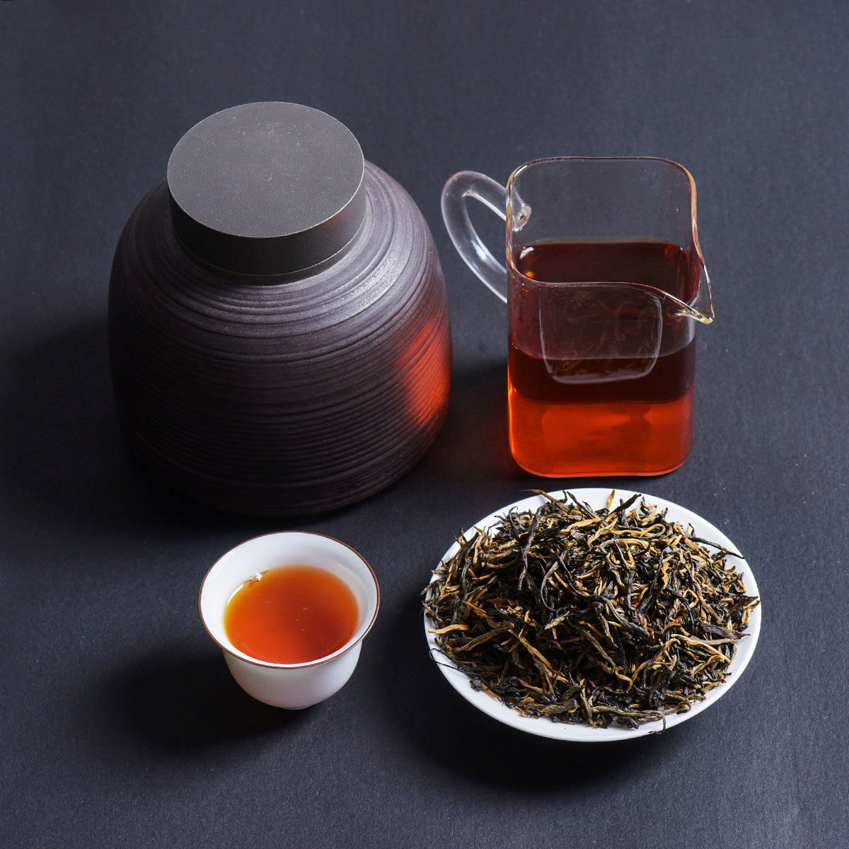 2罐2017年昌宁古树红茶