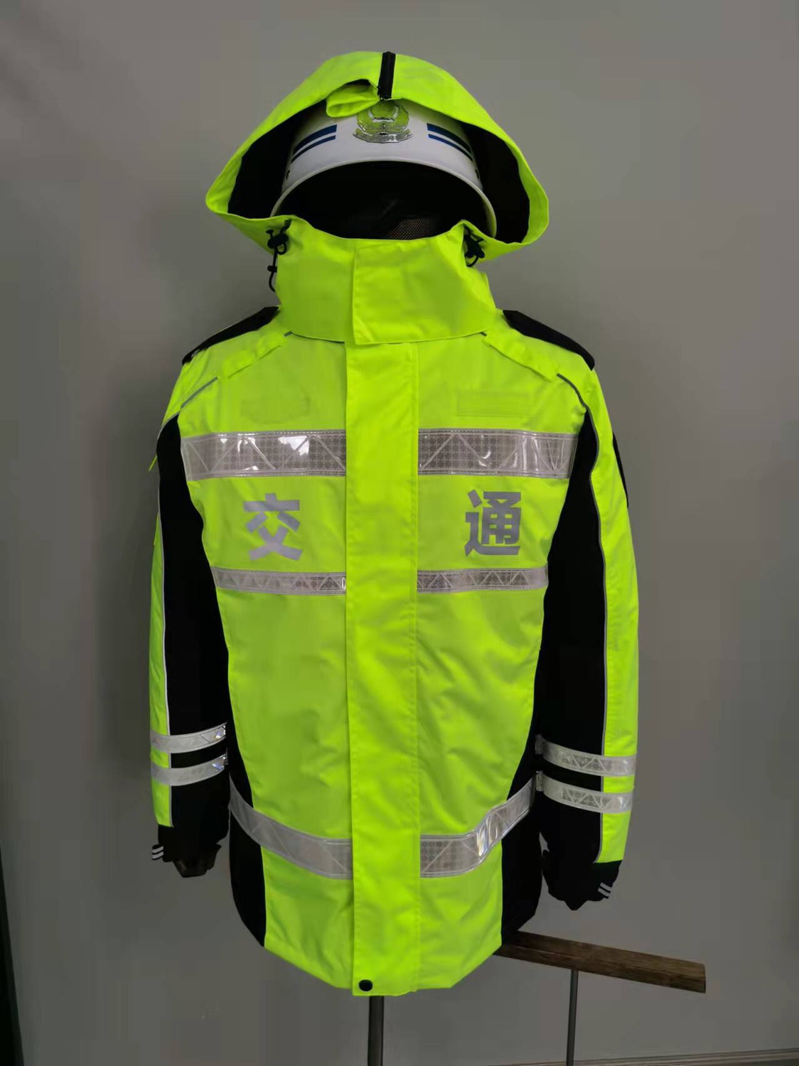 一折交通执法反光衣服