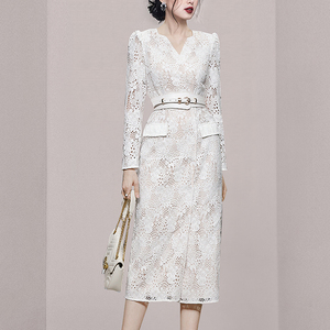 2022 spring new Korean V-neck slim fitting long sleeve lace lady dress belt purchased separately