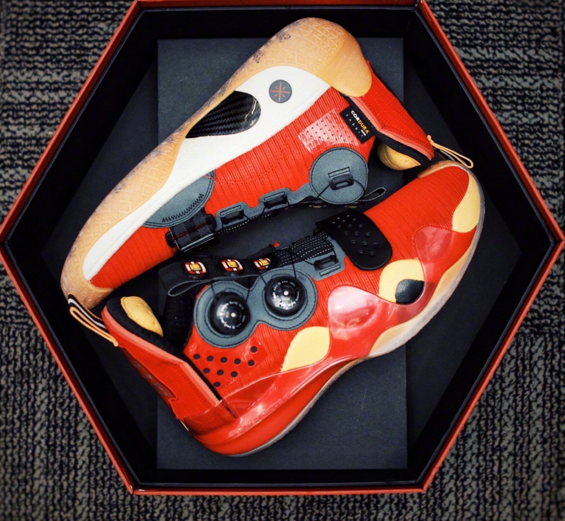 正品李宁韦德之道8烈焰退役之战wow8男子高帮篮球鞋abep001-2