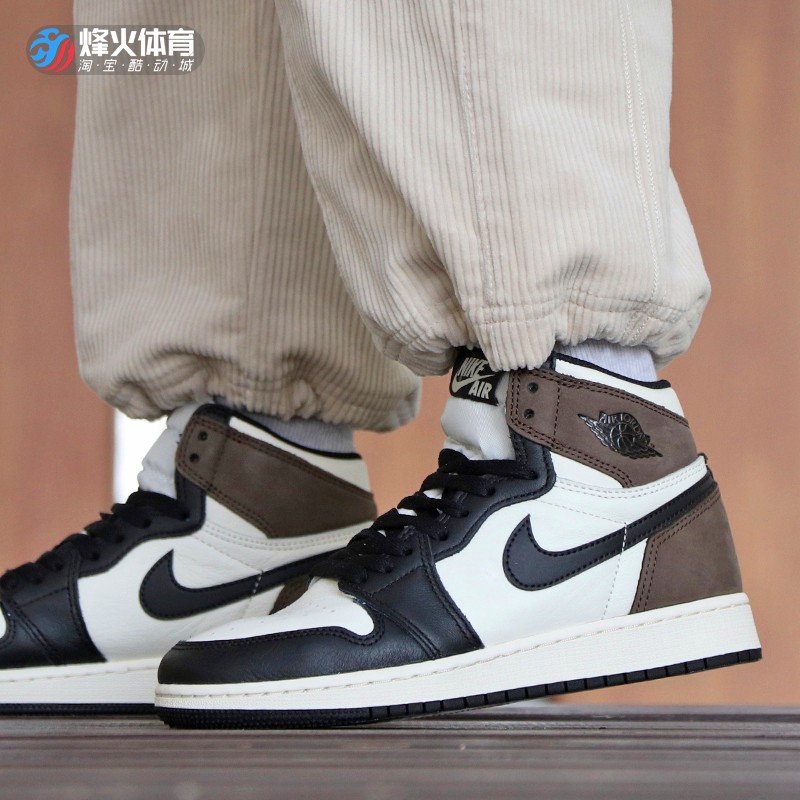 现货 烽火 air jordan 1 aj1小倒钩ts黑摩卡黑棕篮球鞋555088-105