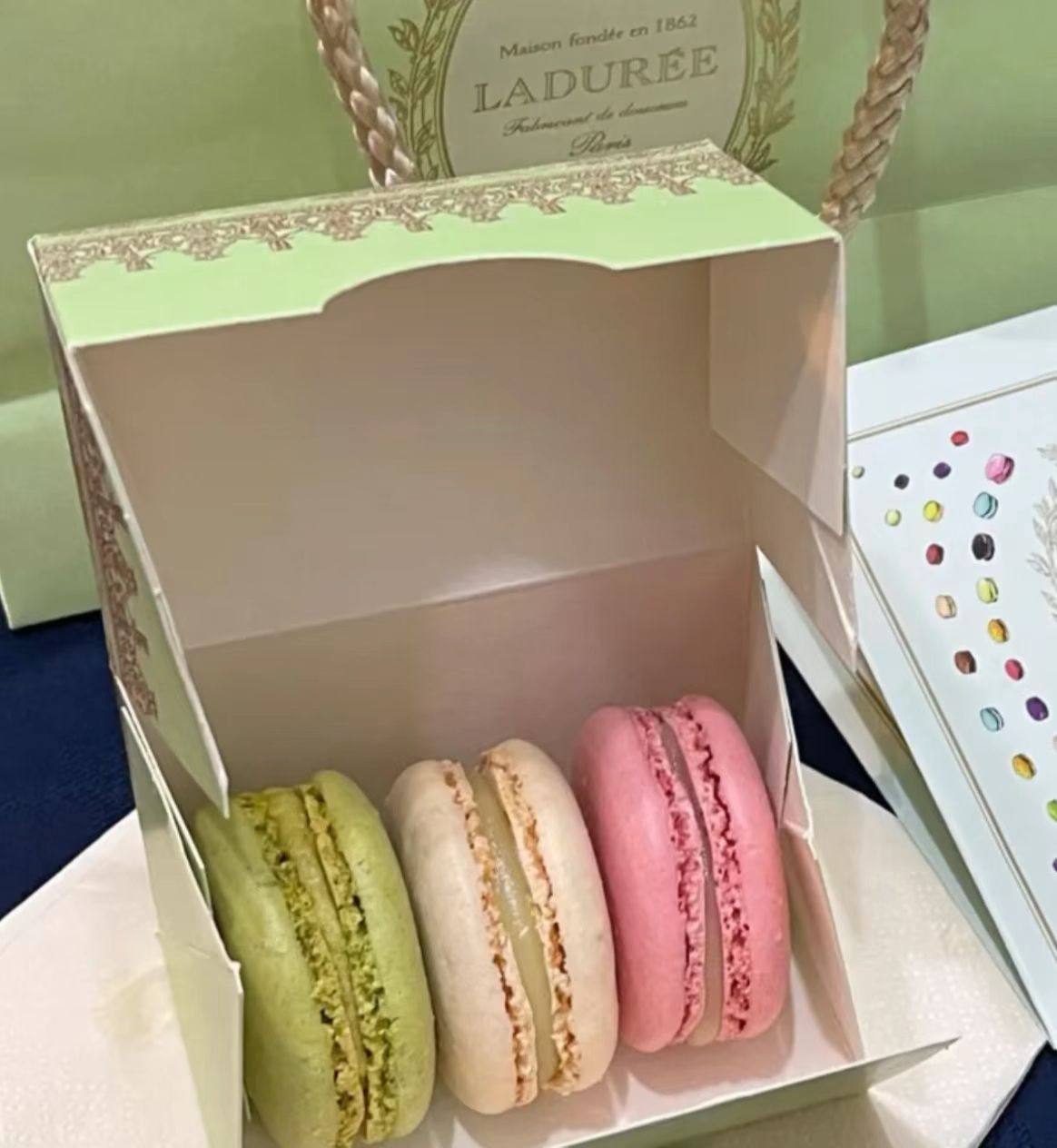 热销laduree马卡龙