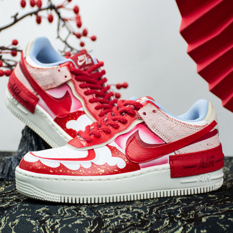 nikeairforce1空军一号低帮虎年新年定制年货双钩泼金休闲板鞋