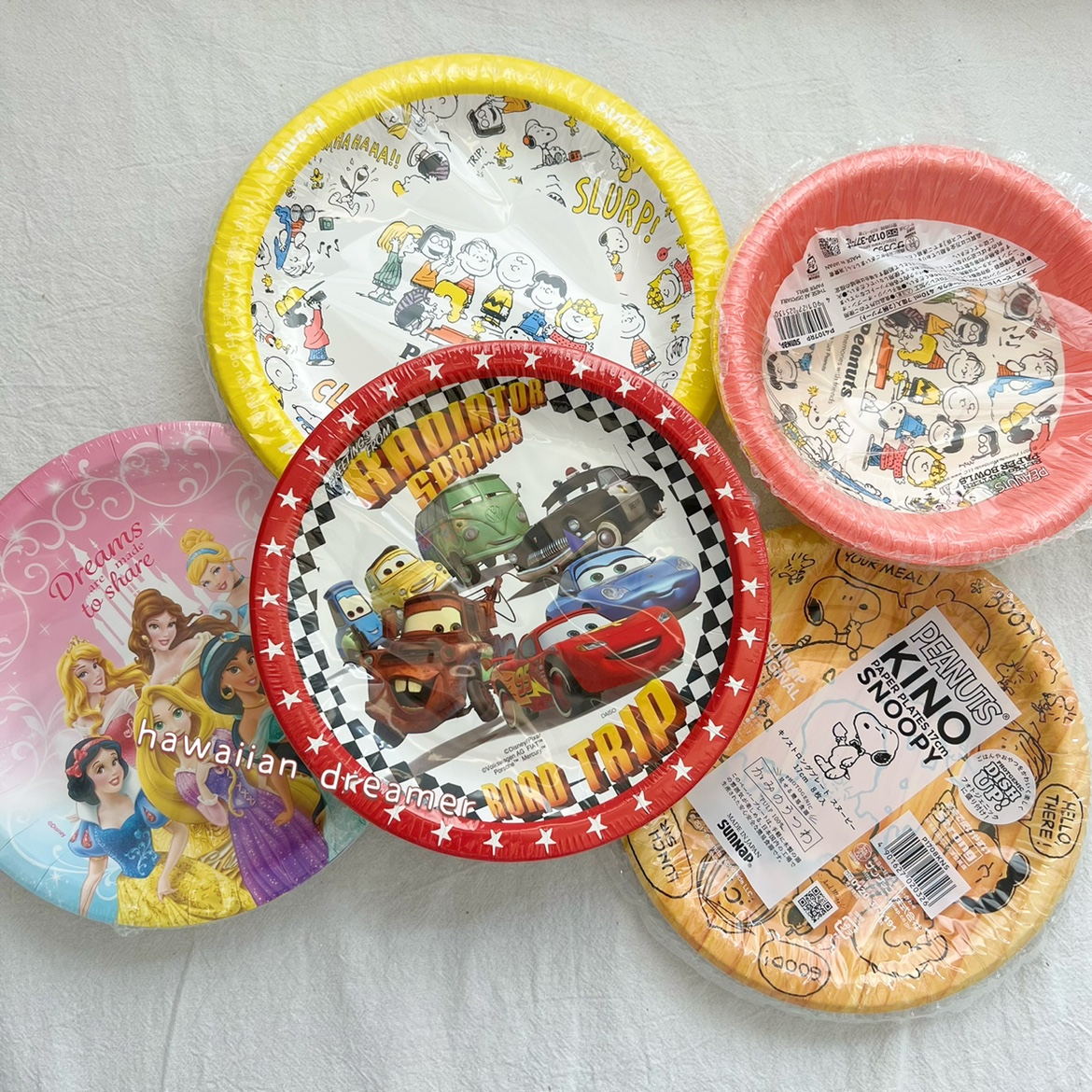 日本制儿童一次性餐具史努比公主纸制彩色餐盘碗烧烤野餐食物盘