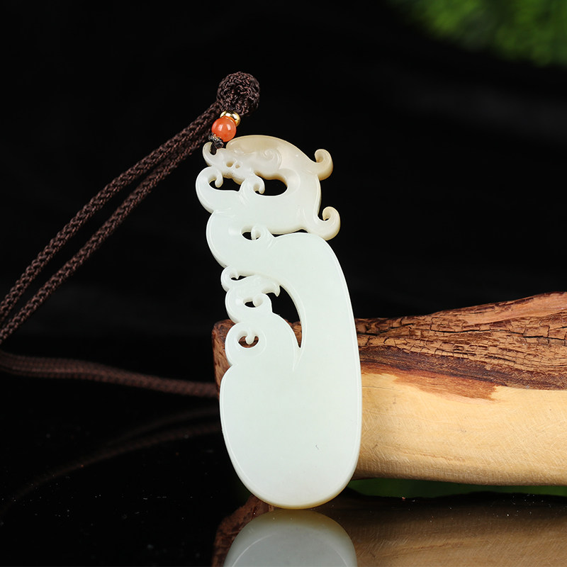 慕斯格瑞羊脂白玉仿古龙牌挂件h8880814242其它首饰