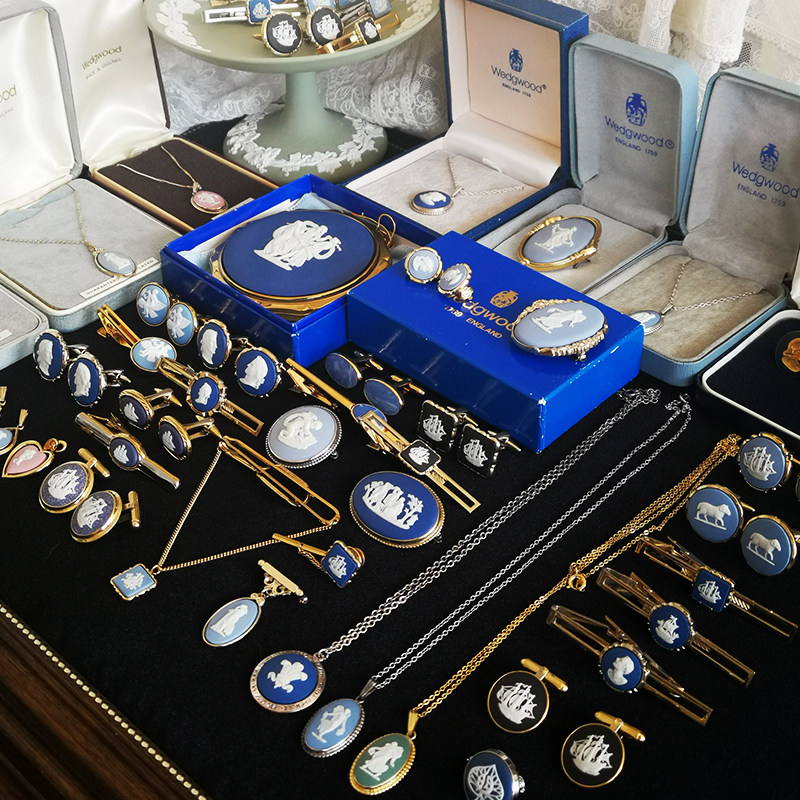 vintage英国wedgwood/玮致活骨瓷项链领带夹袖扣胸针吊坠浮雕饰品