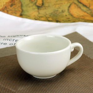 白瓷咖啡杯图片