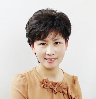 中年假发女短发妈妈气质图片